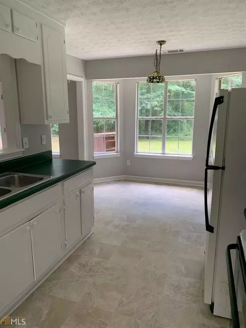 217 Mills Dr, Covington, GA 30016 photo 10