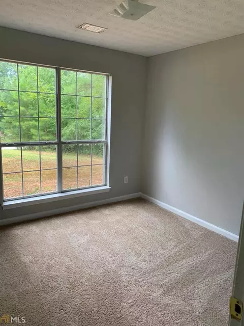 217 Mills Dr, Covington, GA 30016 photo 14