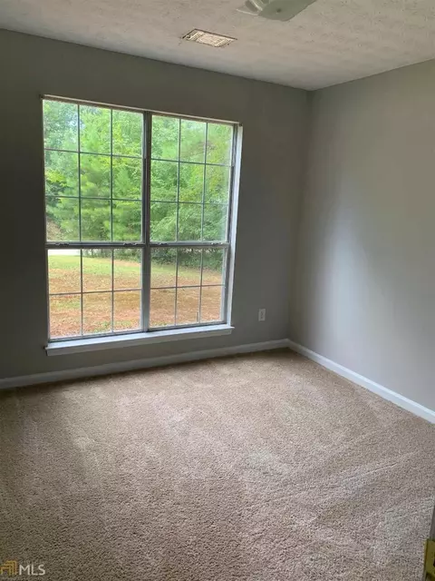 217 Mills Dr, Covington, GA 30016 photo 13