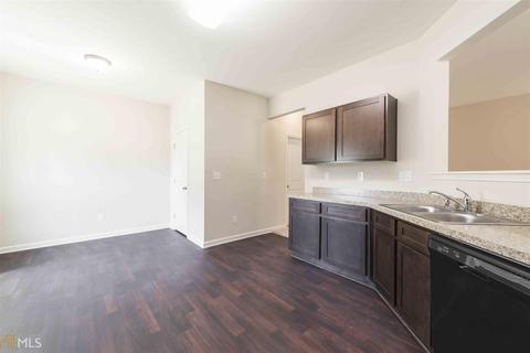 100 Tamalynn Trl, Covington, GA 30016 photo 4