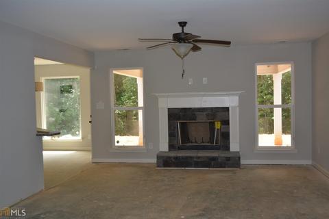 401 Jasmine Cir, Lagrange, GA 30241 photo 4