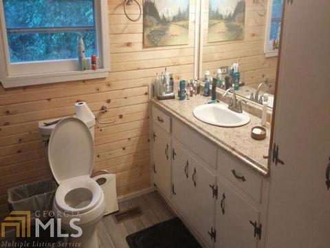438 Easy St, Toccoa, GA 30577 photo 8