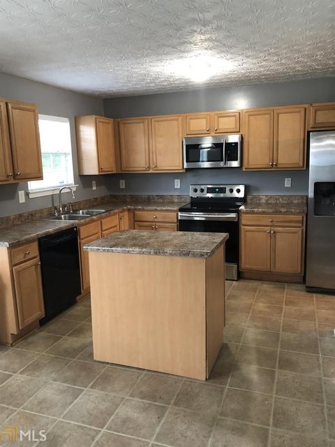 1284 Dresden Cir, Hampton, GA 30228 photo 15
