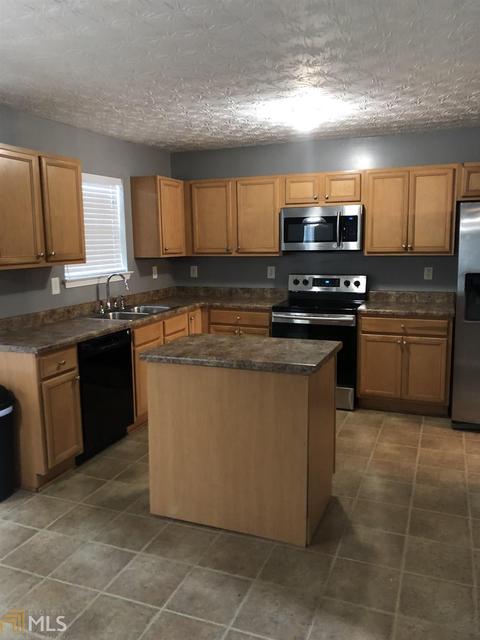 1284 Dresden Cir, Hampton, GA 30228 photo 13