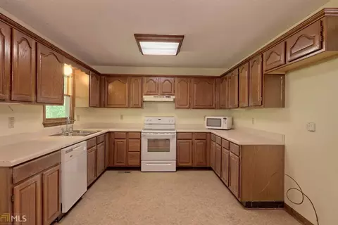 729 Pounding Mill Loop, Hayesville, NC 28904 photo 10