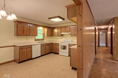 729 Pounding Mill Loop, Hayesville, NC 28904 photo 8