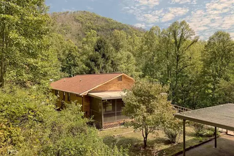 729 Pounding Mill Loop, Hayesville, NC 28904 photo 2