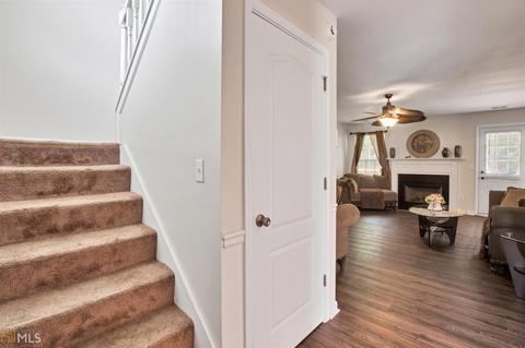 1126 Oak Hollow Ln, Hampton, GA 30228 photo 4
