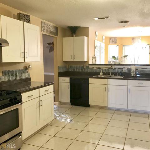 1058 Misty Meadows Pt, Hampton, GA 30228 photo 11
