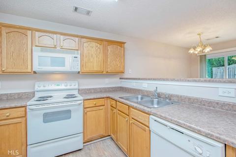 7138 Georges Way, Morrow, GA 30260 photo 11