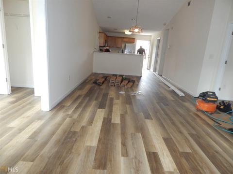 307 Lenox Cir, Lagrange, GA 30241 photo 2