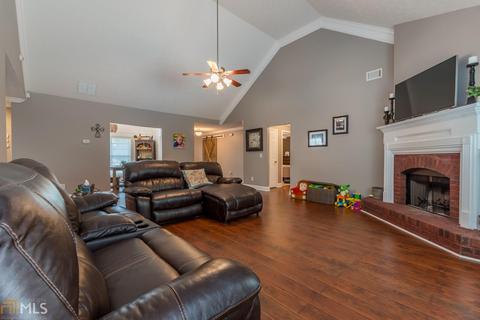 315 Van Eepoel Ct, Pendergrass, GA 30567 photo 7