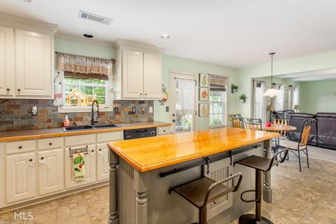1799 Maxey Ln, Winder, GA 30680 photo 17