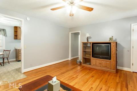 562 Cherry Rd, Franklin, GA 30217 photo 9