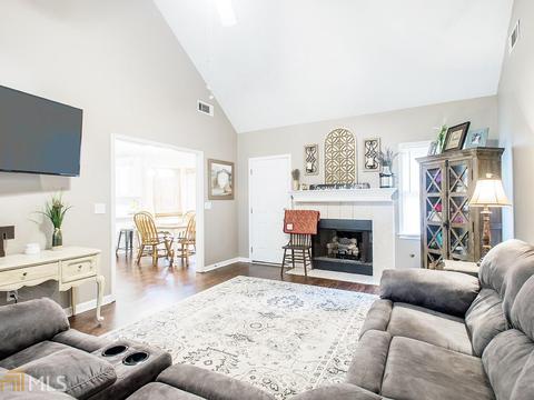 590 Freeman Dr, Covington, GA 30016 photo 3