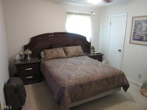 2851 Haddon Dr, Rex, GA 30273 photo 2