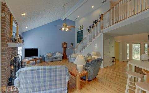 110 Whippoorwill Ln, Toccoa, GA 30577 photo 9