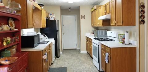 6875 Silver Maple Dr, Rex, GA 30273 photo 3
