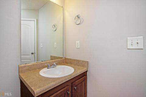 6439 E Meyer, Morrow, GA 30260 photo 12