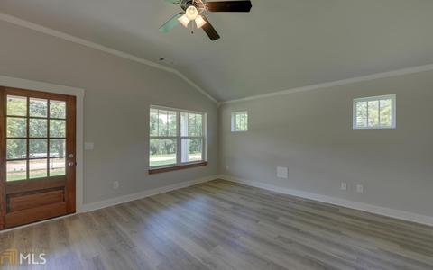 243 Hayes St, Toccoa, GA 30577 photo 6
