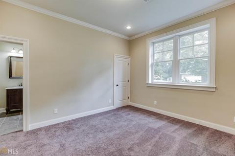 2804 Georgian Dr, Chamblee, GA 30341 photo 23