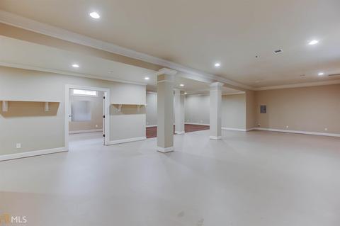 2804 Georgian Dr, Chamblee, GA 30341 photo 25