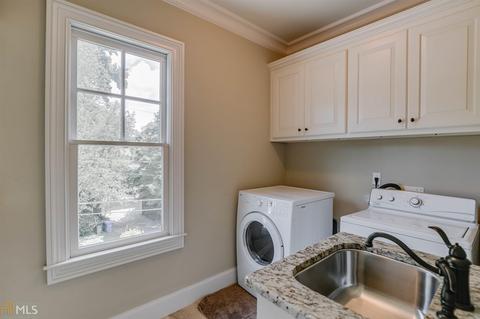 2804 Georgian Dr, Chamblee, GA 30341 photo 22