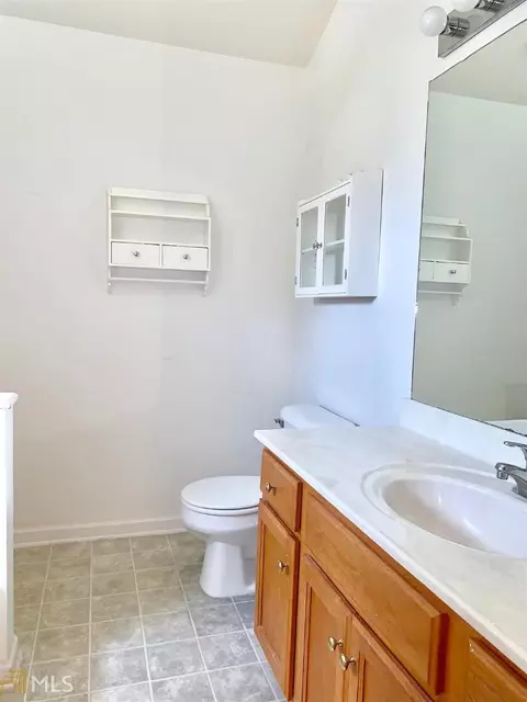 438 Hampton Green Dr, Lagrange, GA 30240 photo 11