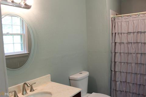 152 N Lake Dr, Lagrange, GA 30240 photo 9