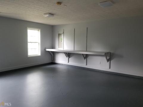 230 Falls Xing, Covington, GA 30016 photo 7