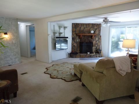 235 Marks Way, Canton, GA 30115 photo 4