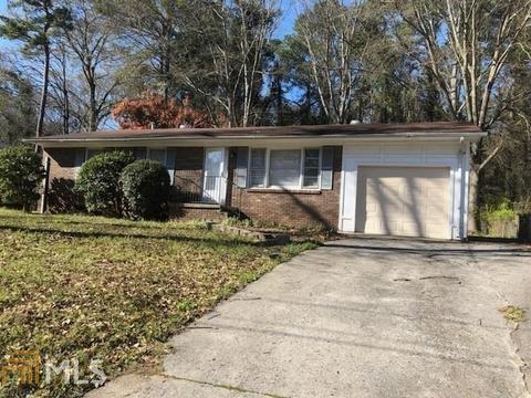 465 Pinecrest Dr, Riverdale, GA 30274 photo 1