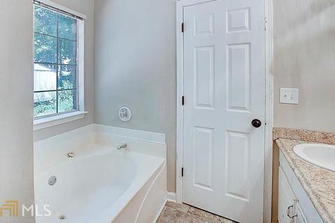 110 Burdell Dr, Covington, GA 30016 photo 15