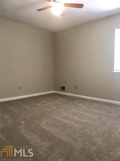 11118 Shannon Cir, Hampton, GA 30228 photo 11