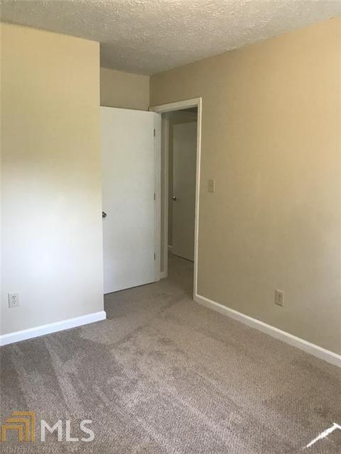 11118 Shannon Cir, Hampton, GA 30228 photo 15
