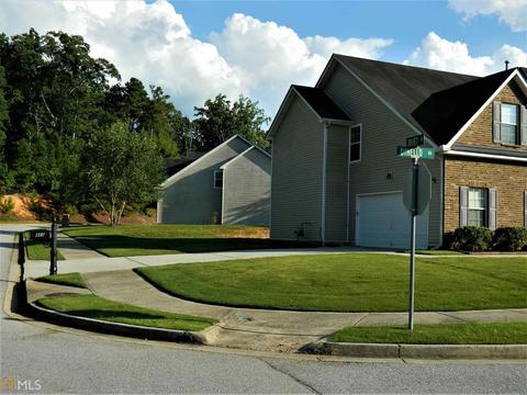 413 Othello Dr, Hampton, GA 30228 photo 2
