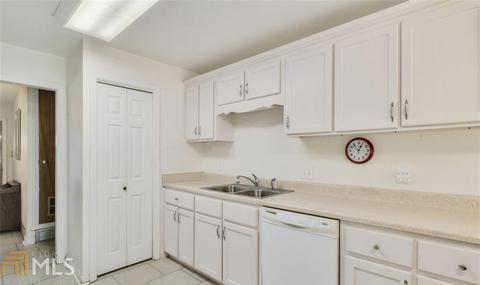116 E Shaw St, Rincon, GA 31326 photo 9