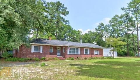 116 E Shaw St, Rincon, GA 31326 photo 3
