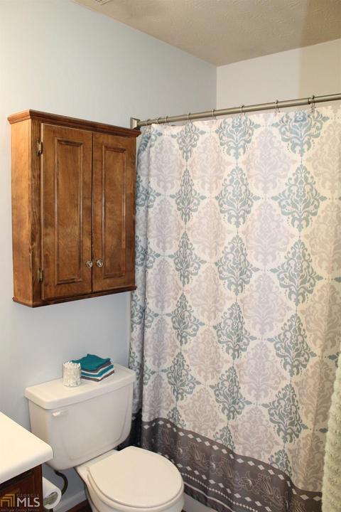 105 Twelve Oaks Dr, Lagrange, GA 30241 photo 11