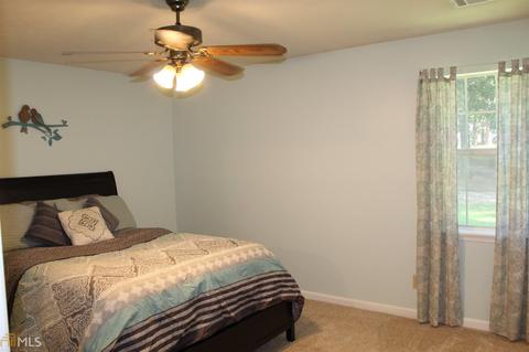 105 Twelve Oaks Dr, Lagrange, GA 30241 photo 9