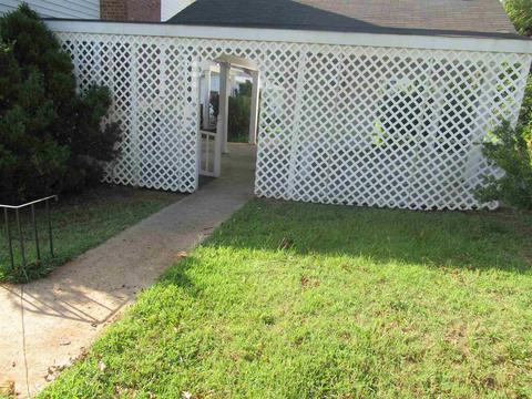 160 State St, Commerce, GA 30529 photo 4