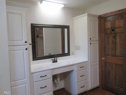 160 State St, Commerce, GA 30529 photo 15