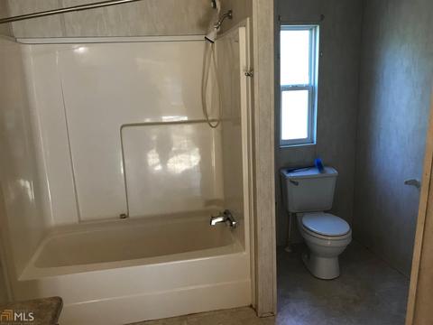 220 Bradley Rd, Jackson, GA 30233 photo 8