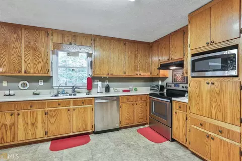 594 School Rd, Hampton, GA 30228 photo 8