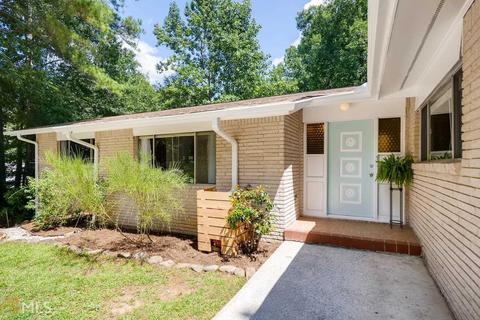 559 Rays Rd, Stone Mountain, GA 30083 photo 3