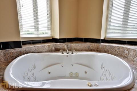 2815 Wallace Rd, Buford, GA 30519 photo 39