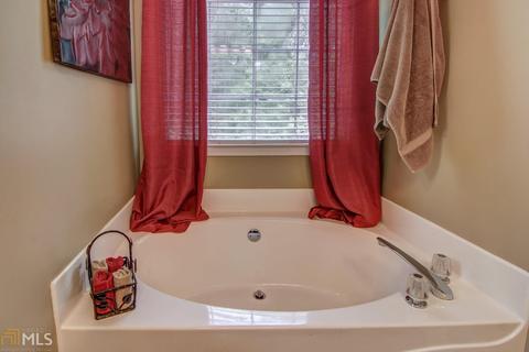 35 Dove Point Cir, Covington, GA 30016 photo 24