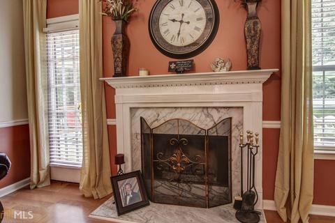 35 Dove Point Cir, Covington, GA 30016 photo 8