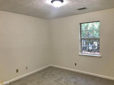 206 Pinebrook Ct, Lagrange, GA 30240 photo 7
