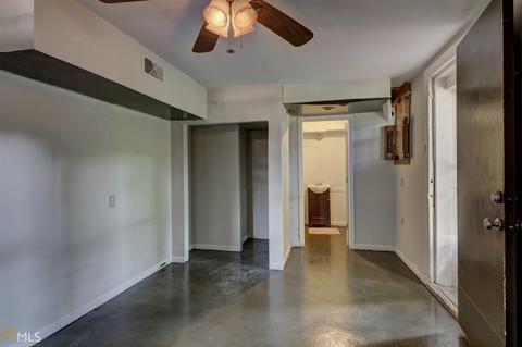 285 South Dr, Hampton, GA 30228 photo 17